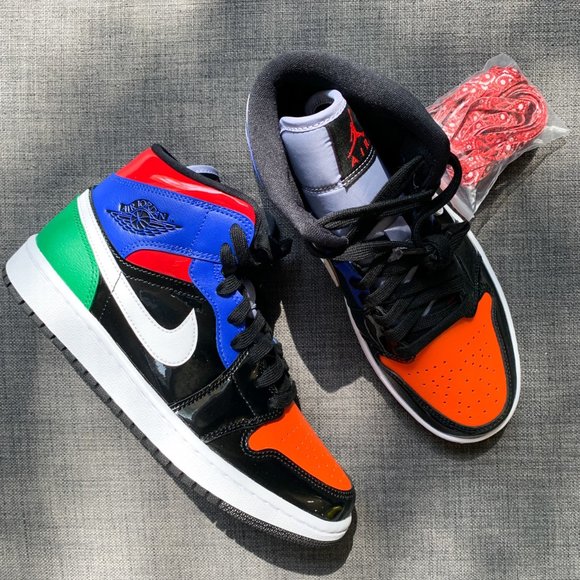 โค๏ธ๐๐๐ค Air Jordan 1 mid shoes (Limited edition) - Picture 4 of 4